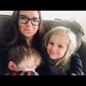 Meet your Posher, Whitney